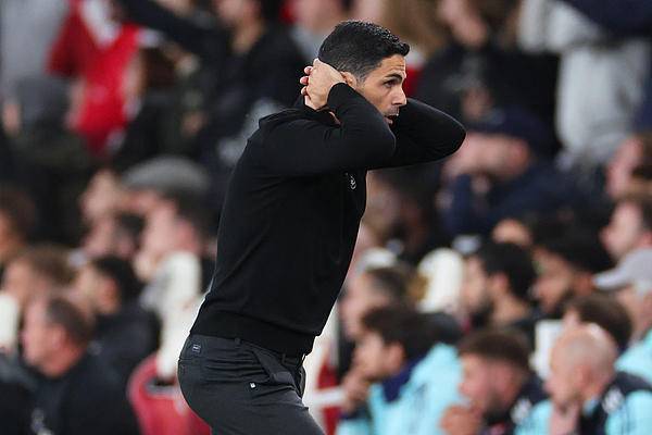 关于阿森纳关键时刻犯错，客场告负的信息